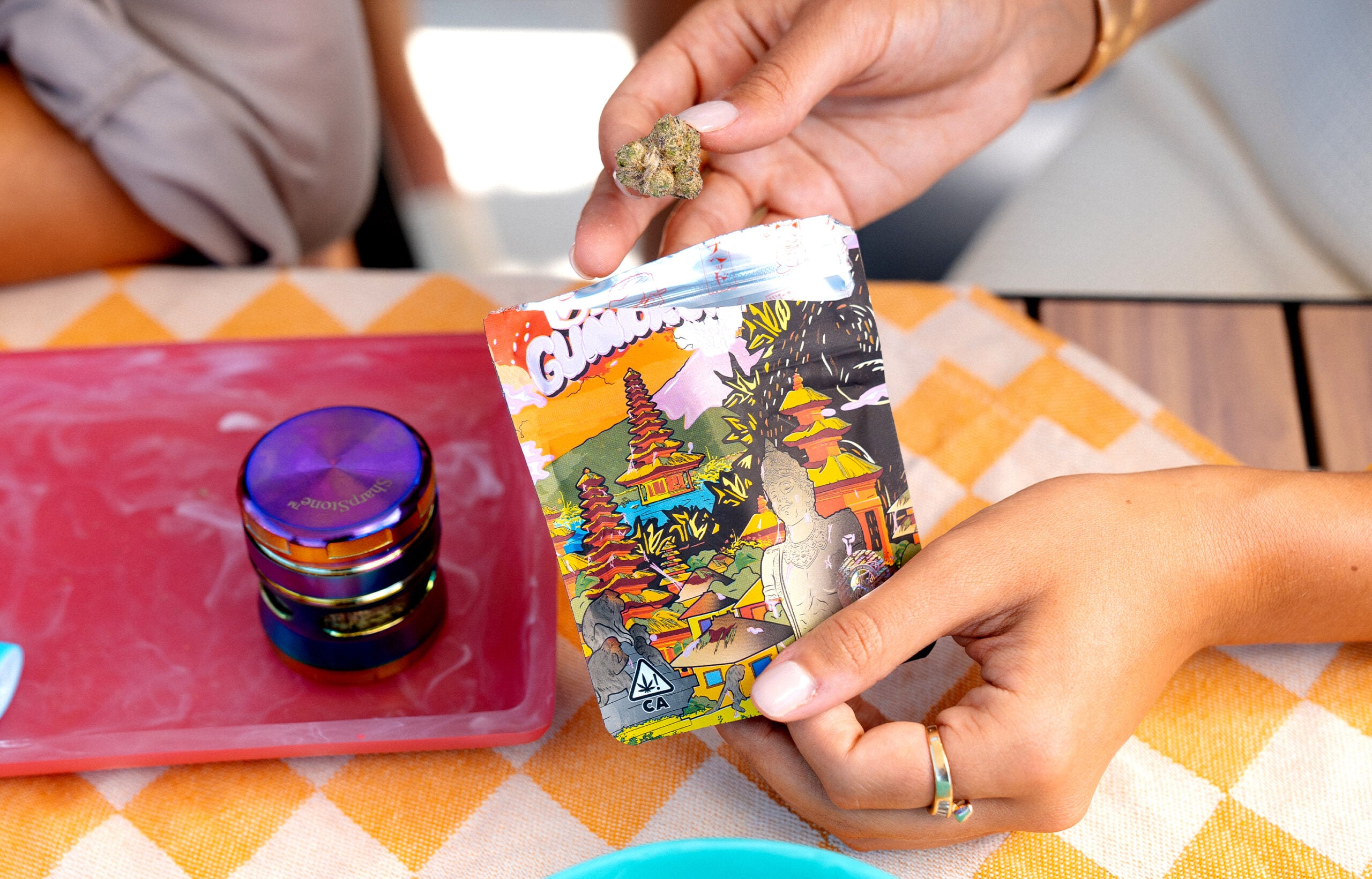 LAX Cannabis Club staff giving cannabis recommendations at the LA dispensary
