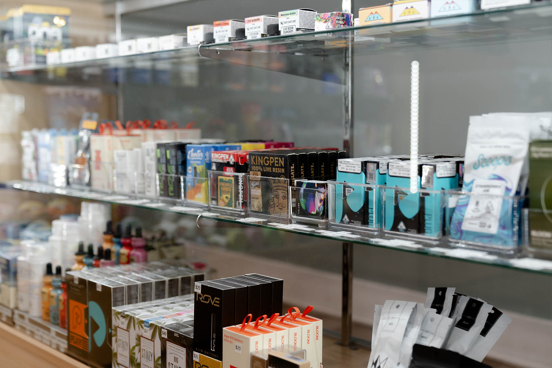 Best Dispensary Near Santa Monica, Los Angeles - LAX Cannabis Club